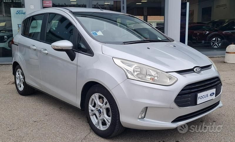 Usata Ford B-MAX Business Edition 101 CV (74 kW) 2014 Grigio Monovolume