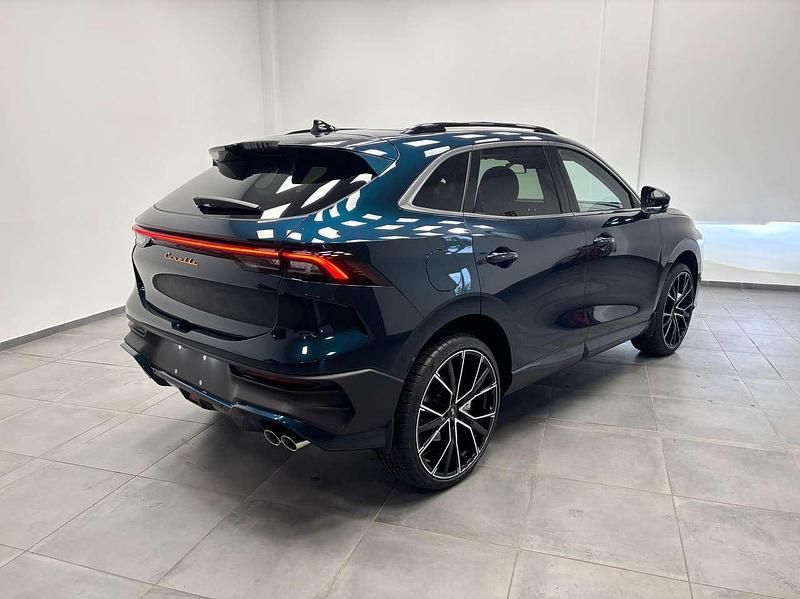 Nuova Cirelli 5 177 CV (130 kW) 2025 Verde SUV