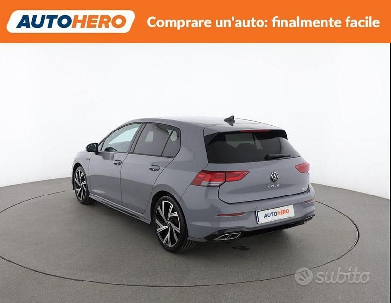 Usata VW Golf VIII R-line 150 CV (110 kW) 2024 Giallo Berlina