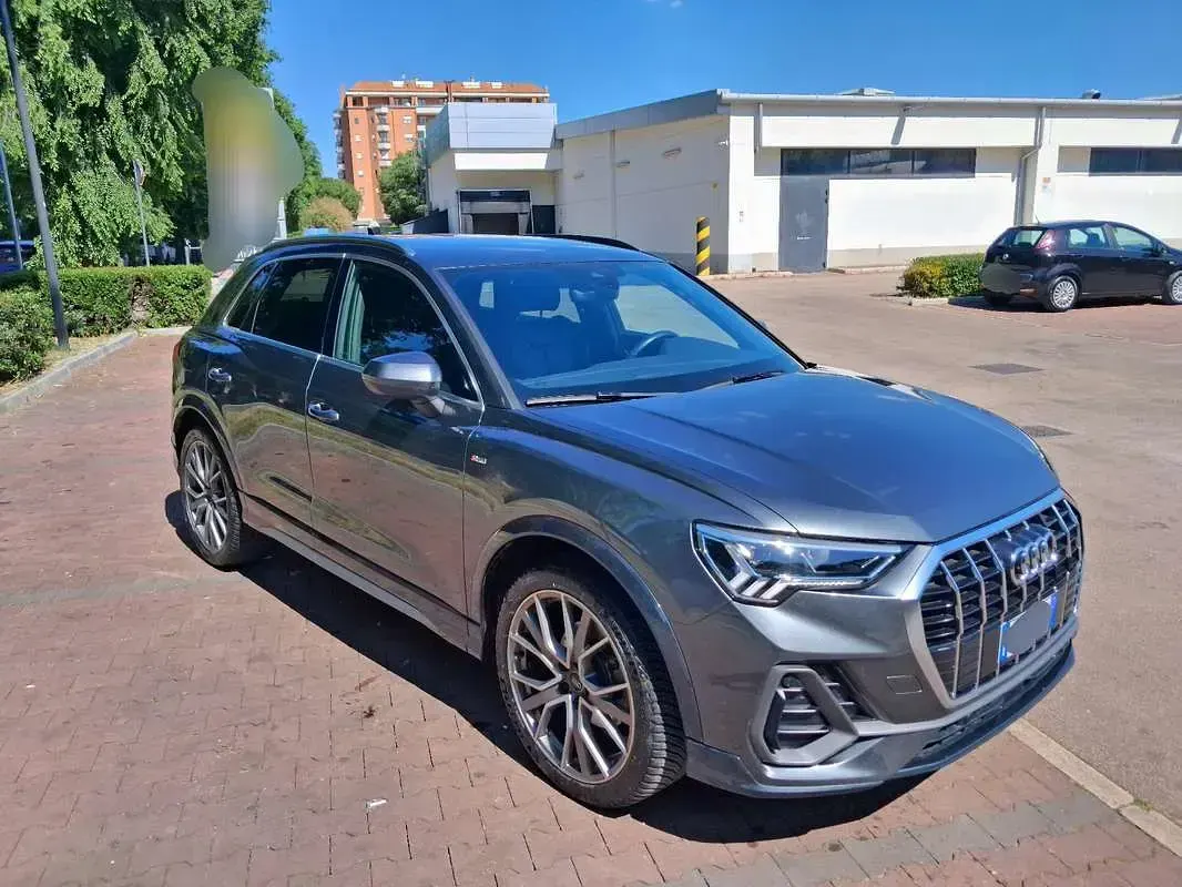 Usata Audi Q3 S-Line 150 CV (110 kW) 2020 Grigio SUV