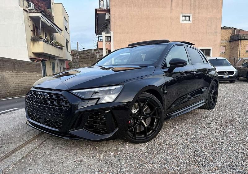 Usata Audi RS3 400 CV (294 kW) 2022 Nero Berlina