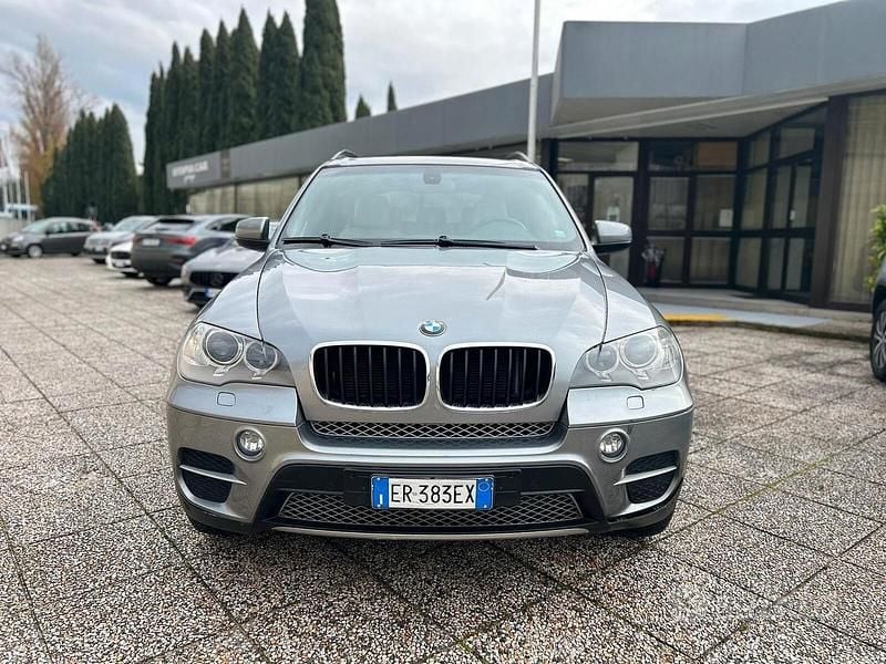 Usado BMW X5 Comfort Edition 245 CV (180 kW) 2013 Gris SUV