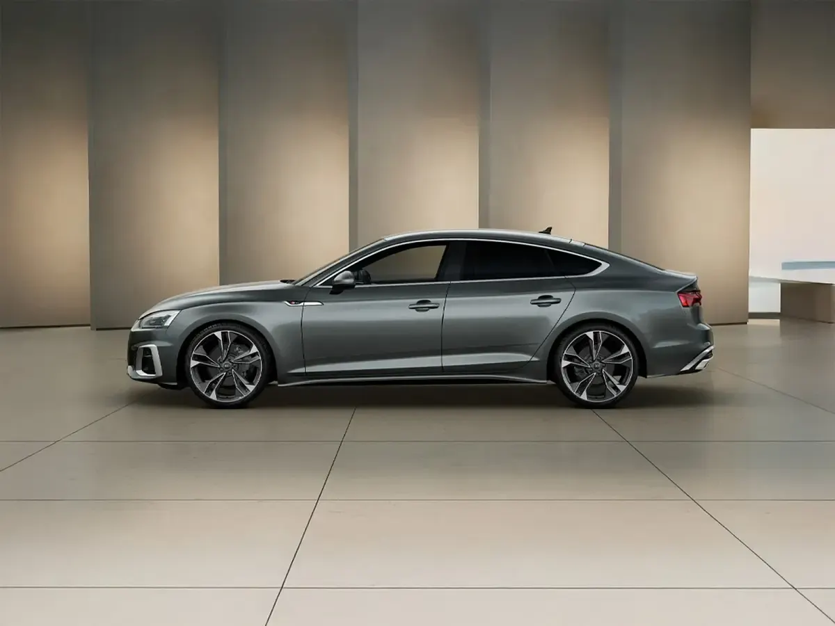 Nuova Audi A5 Sportback S-Line 163 CV (119 kW) 2025 Grigio Utilitaria