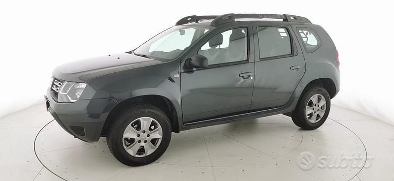 Usata Dacia Duster 115 CV (84 kW) 2017 Grigio SUV
