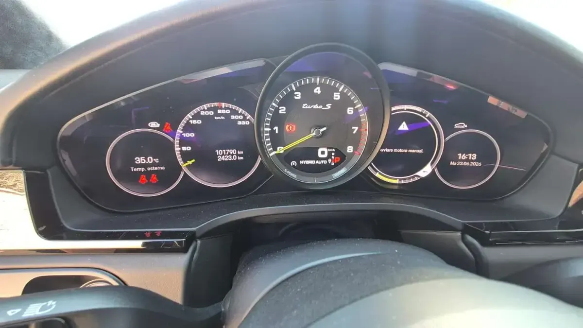 Usata Porsche Cayenne Coupe Turbo S E-Hybrid 680 CV (500 kW) 2023 Coupé