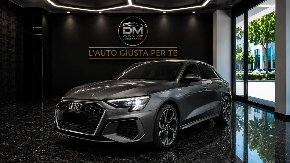 Usata Audi A3 S-Line 116 CV (85 kW) 2023 Argento Berlina