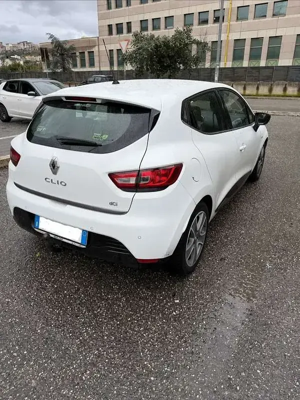Usata Renault Clio IV 90 CV (66 kW) 2016 Berlina