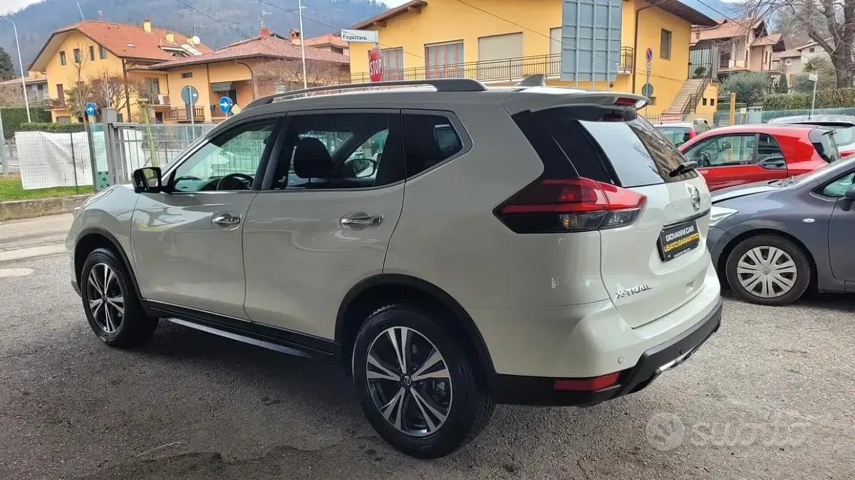 Usata Nissan X-Trail N-Connecta 160 CV (117 kW) 2019 Bianco SUV
