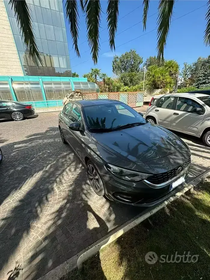 Usata Fiat Tipo 120 CV (88 kW) 2016 Berlina