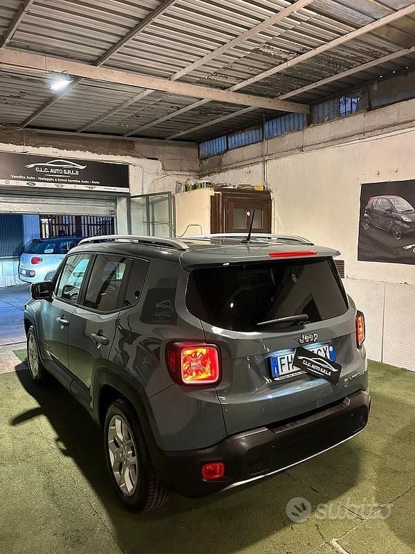 Usata Jeep Renegade Limited 120 CV (88 kW) 2017 SUV