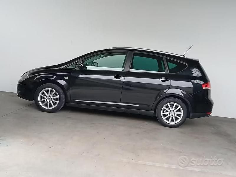 Usata Seat Altea XL 105 CV (77 kW) 2012 Nero Monovolume
