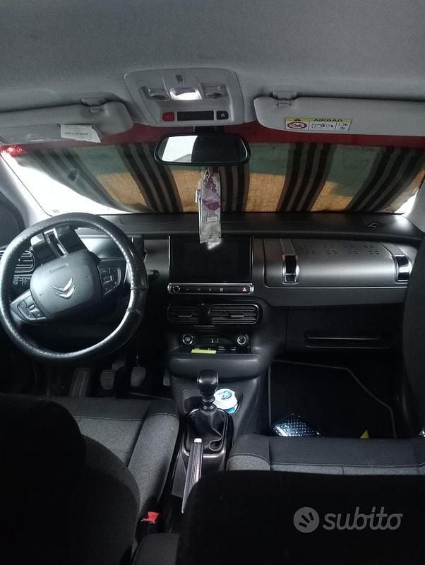Usata Citroën C4 110 CV (80 kW) 2020 Verde Berlina