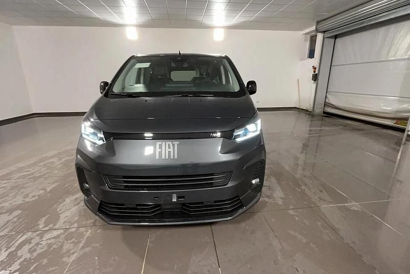 Nuova Fiat Ulysse 129 kW (176 CV) 2025 Verde Monovolume