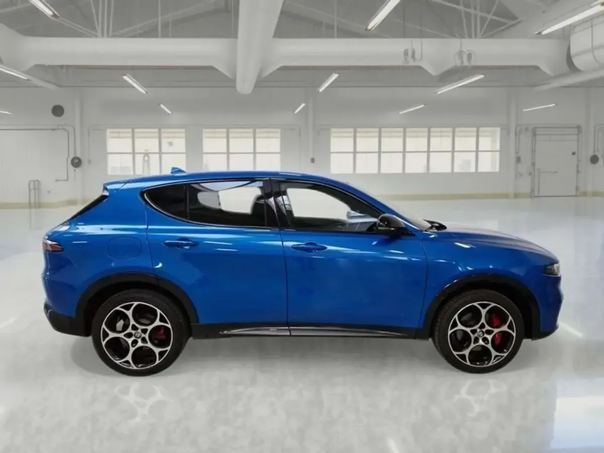 Usata Alfa Romeo Tonale Veloce 179 CV (131 kW) 2024 Blu SUV