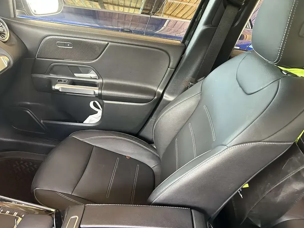 Usata Mercedes GLB200 Advanced Plus 163 CV (119 kW) 2023 Nero SUV