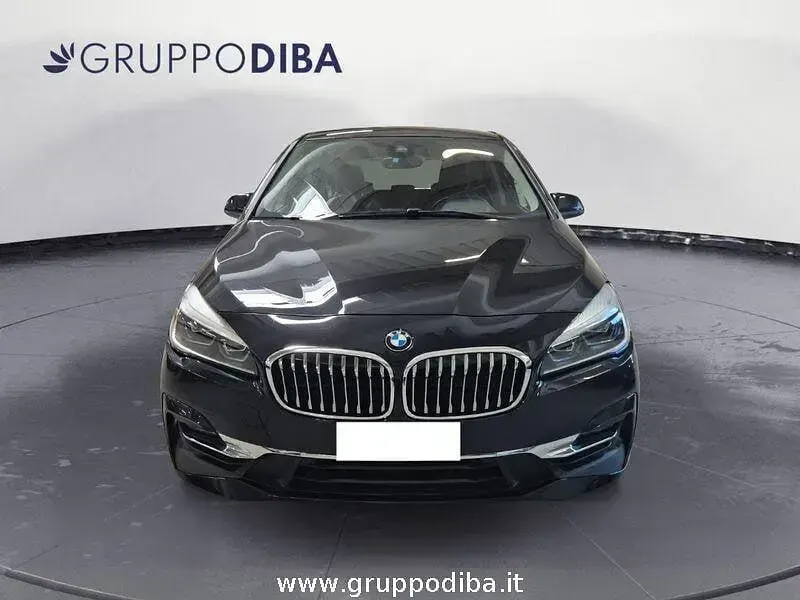 Usata BMW 216 Active Tourer Luxury Line 116 CV (85 kW) 2019 Nero Monovolume