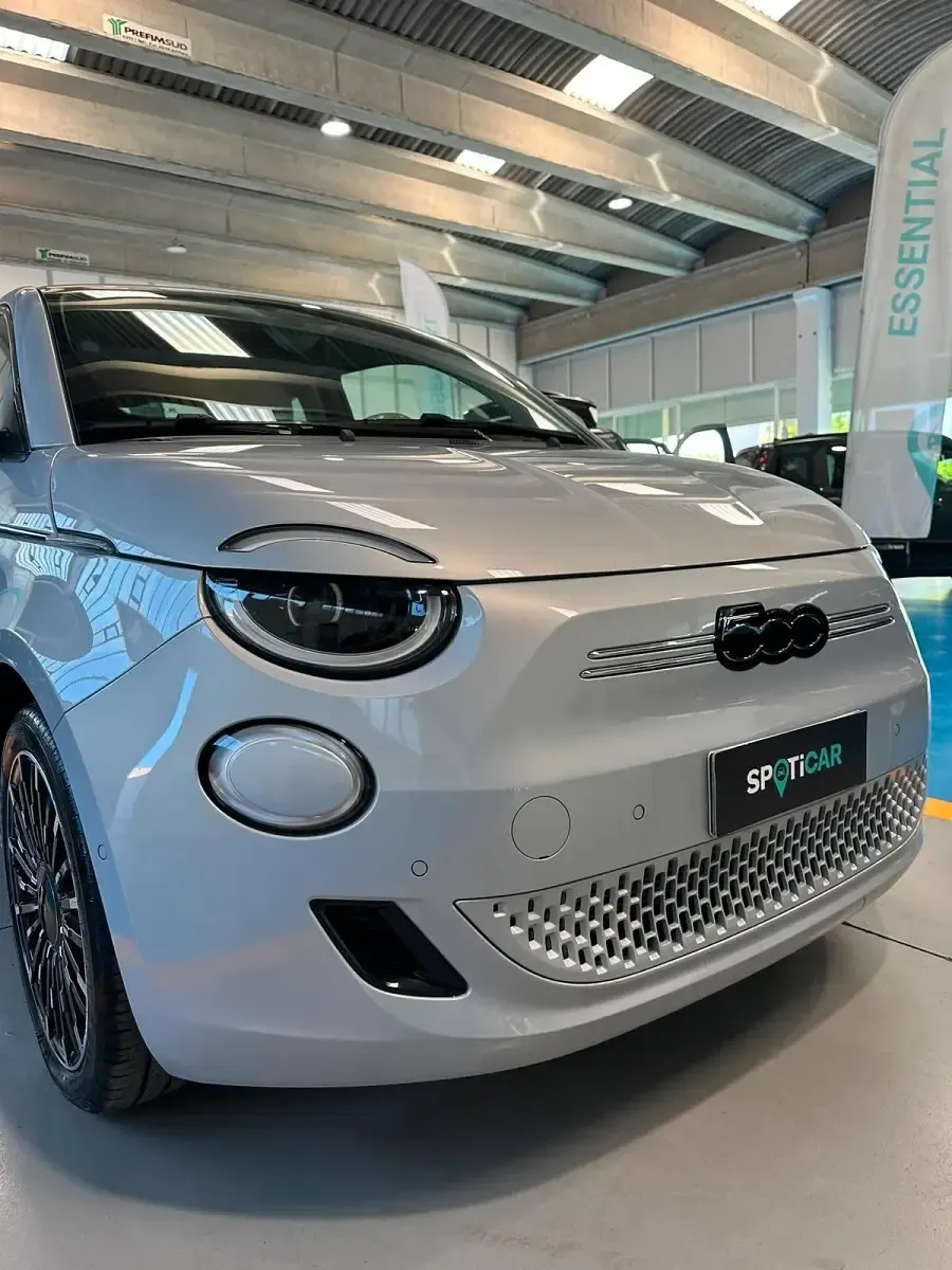 Nuova Fiat 500e La Prima 42 kW (58 CV) 2025 Blu Berlina