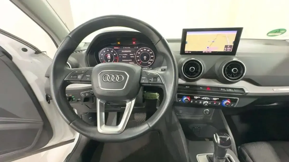 Usata Audi Q2 Advanced 150 CV (110 kW) 2023 Bianco SUV