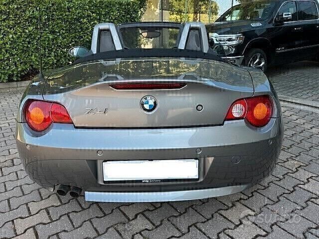 Usata BMW Z4 192 CV (141 kW) 2003 Grigio Cabrio