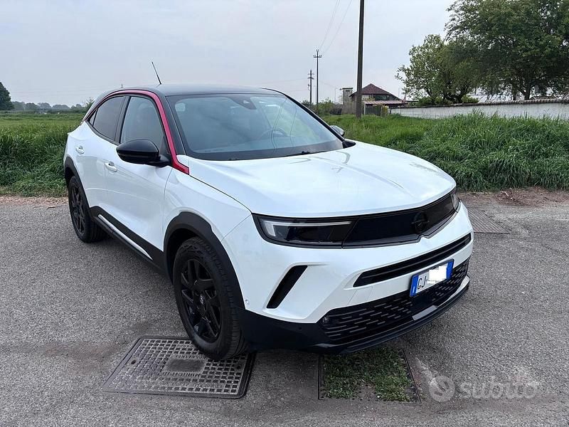 Usata Opel Mokka GS Line 100 CV (73 kW) 2022 Bianco SUV