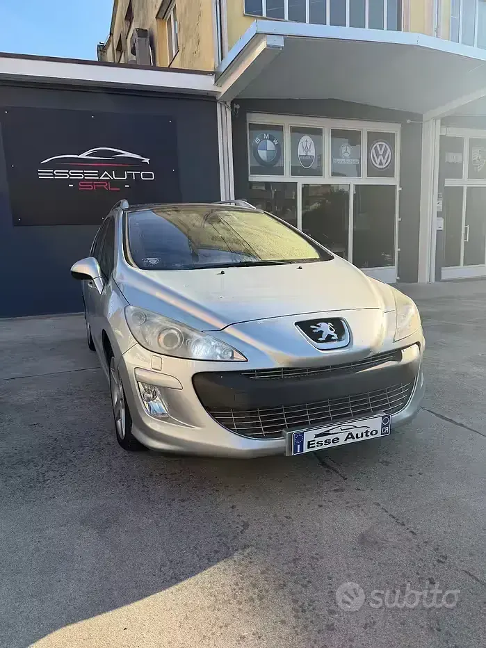 Usata Peugeot 308 Premium 109 CV (80 kW) 2010 Grigio Station wagon
