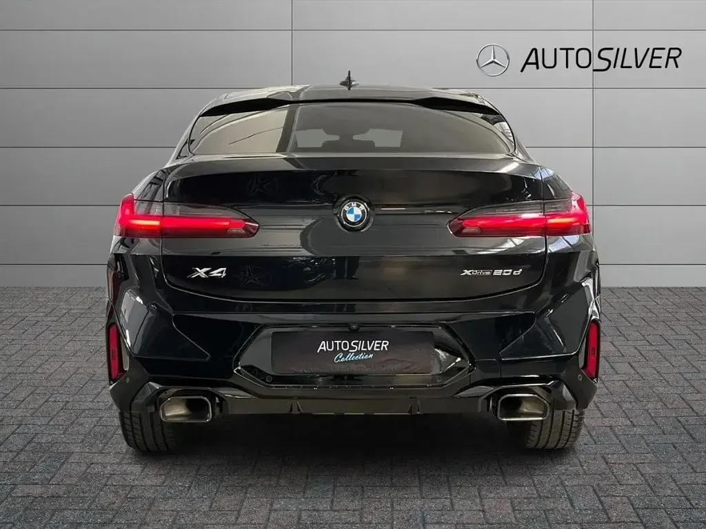 Usata BMW X4 M Sport 190 CV (139 kW) 2024 Nero / metallizzato SUV