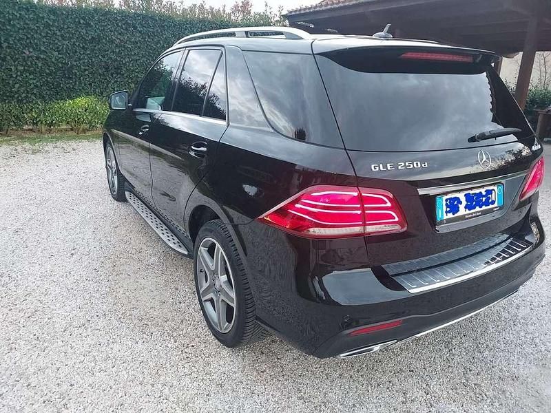 Usata Mercedes GLE250 Premium Plus 204 CV (150 kW) 2016 Nero SUV
