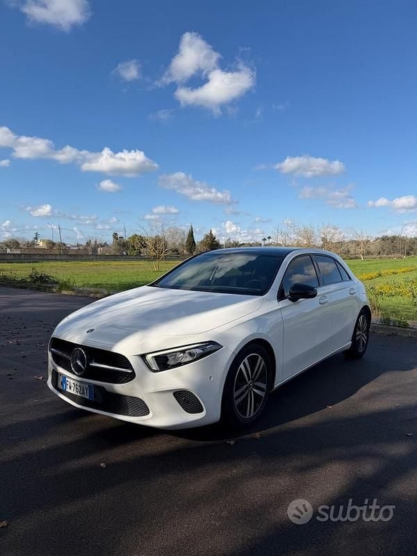 Usata Mercedes A180 Business 115 CV (84 kW) 2019 Bianco Berlina
