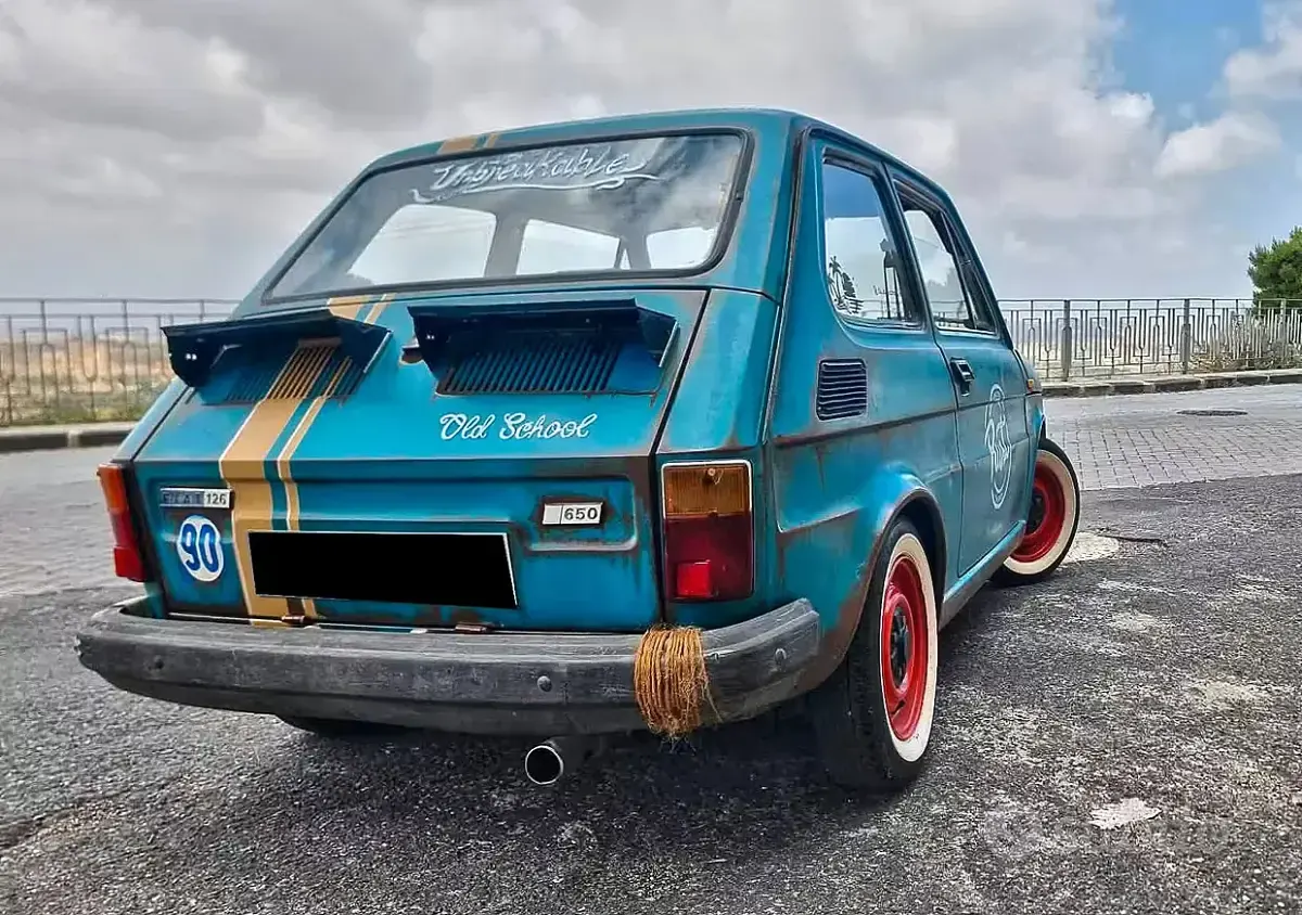Usata Fiat 126 24 CV (17 kW) 1981 Bluazzurro Utilitaria