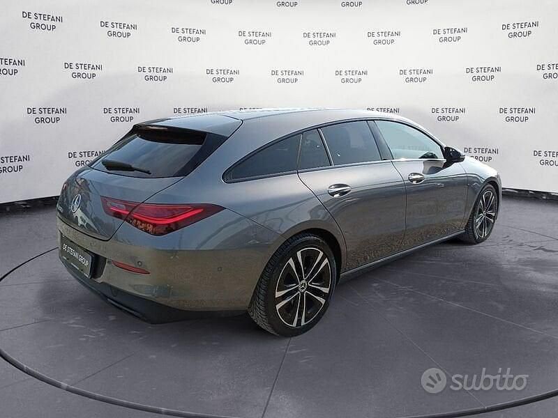 Usata Mercedes CLA180 Shooting Brake Advanced 116 CV (85 kW) 2023 Grigio Station wagon