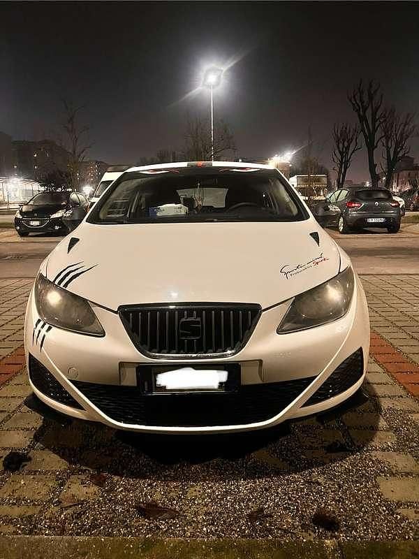 Usata Seat Ibiza SC 105 CV (77 kW) 2009 Utilitaria