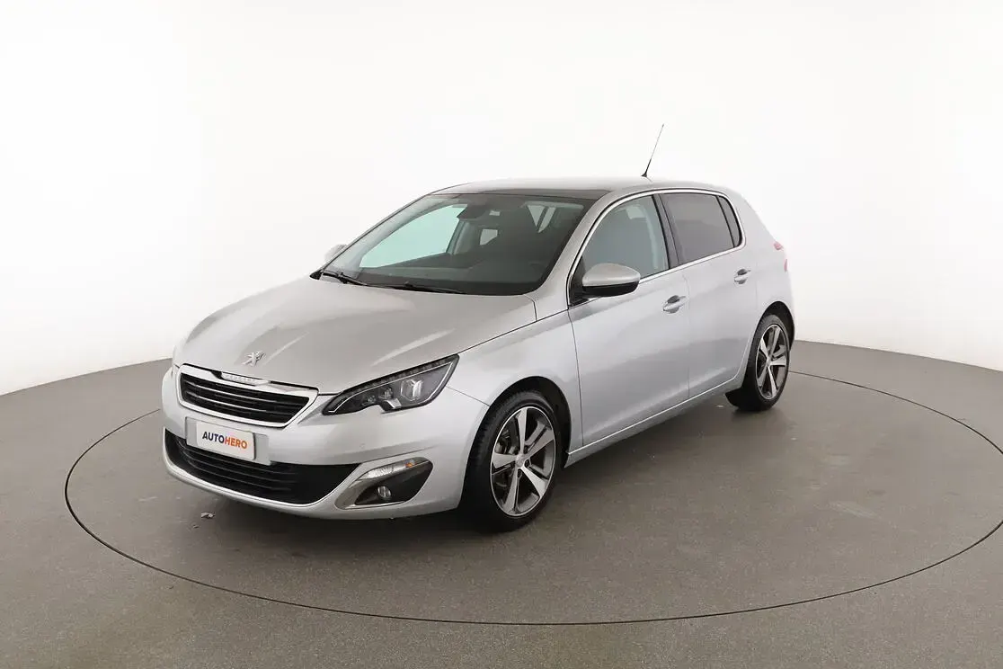 Begagnad Peugeot 308 Allure 120 HK (88 kW) 2017