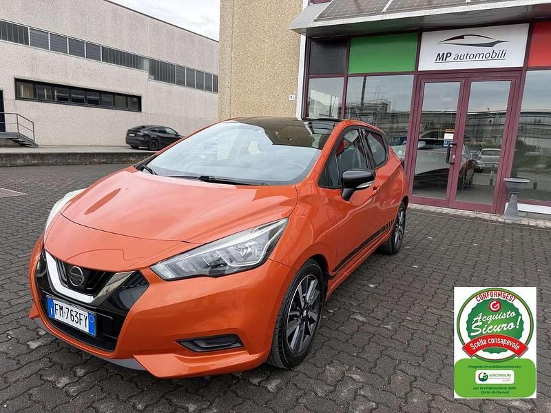 Usata Nissan Micra Tekna 90 CV (66 kW) 2017 Arancione Utilitaria