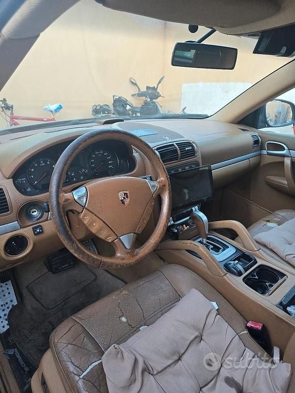 Usata Porsche Cayenne 250 CV (183 kW) 2005 SUV