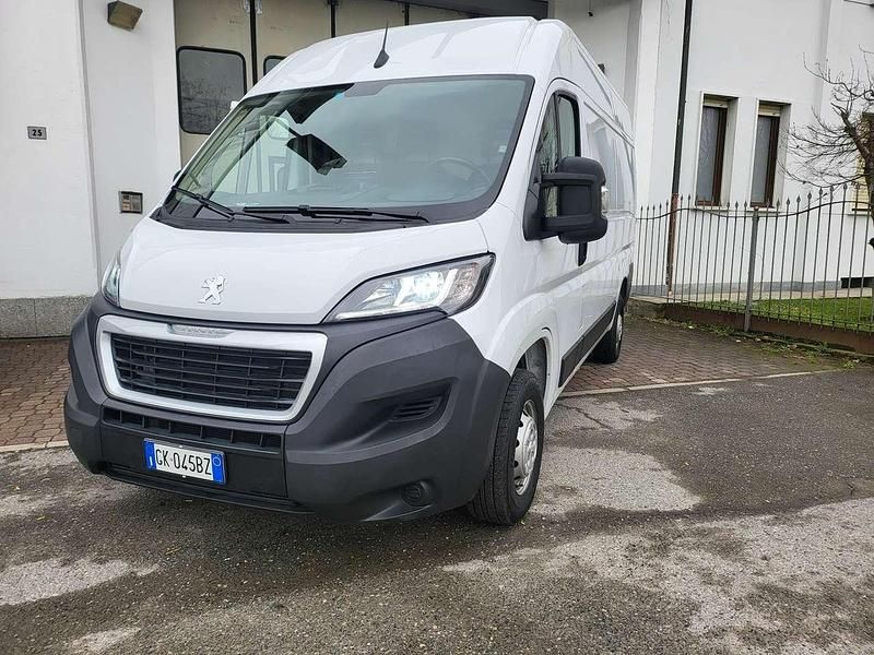 Usata Peugeot Boxer 140 CV (102 kW) 2022 Other Furgone