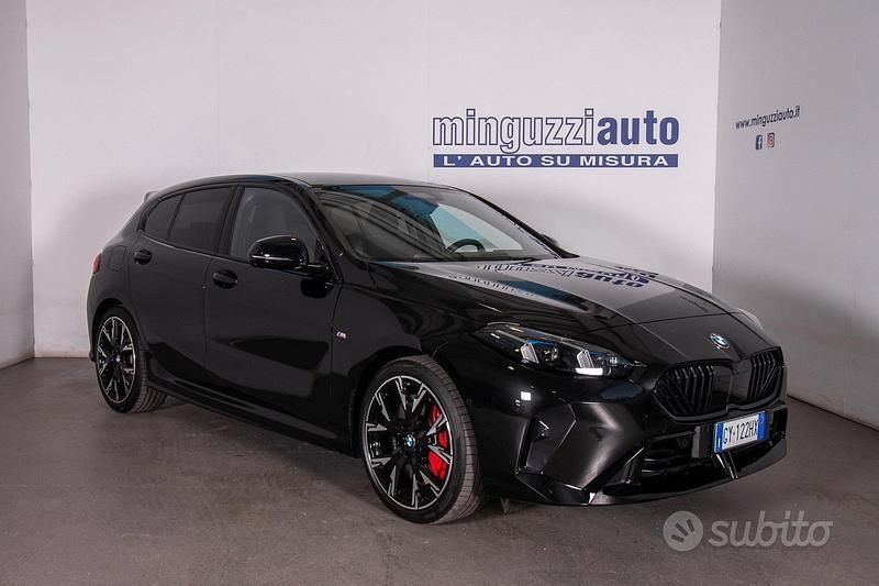 Nero Usata 2025 BMW 118 M Sport Due volumi | 35.200 € (Buon prezzo) - Immagine 1/4