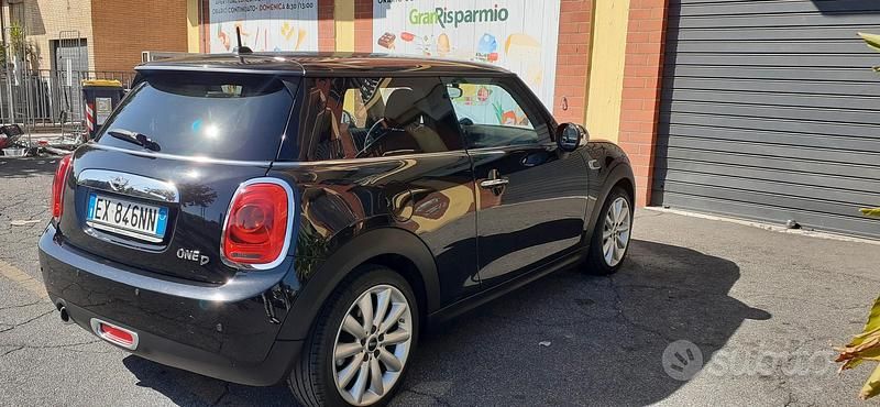Usata Mini One D 88 CV (64 kW) 2014 Nero Utilitaria