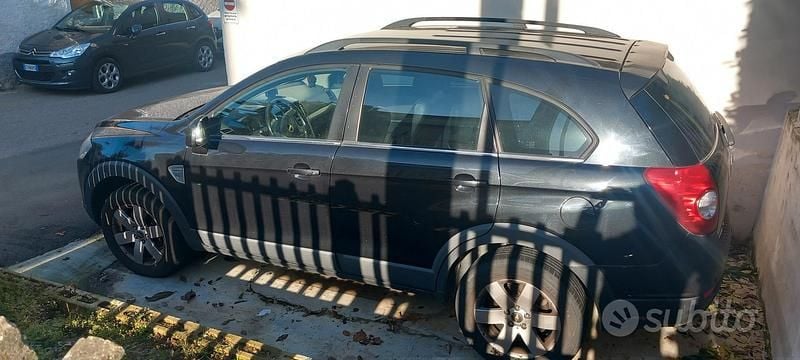 Usata Chevrolet Captiva 127 CV (93 kW) 2009 Nero SUV