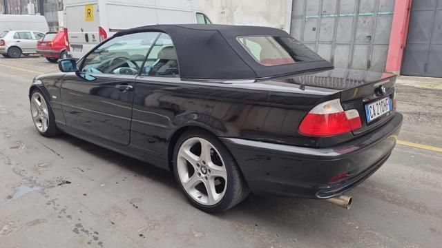 Usata BMW 318 Cabriolet 143 CV (105 kW) 2003 Nero Cabrio