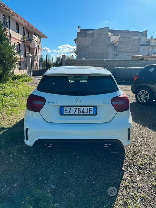 Usata Mercedes A180 Premium 2015 Bianco Berlina