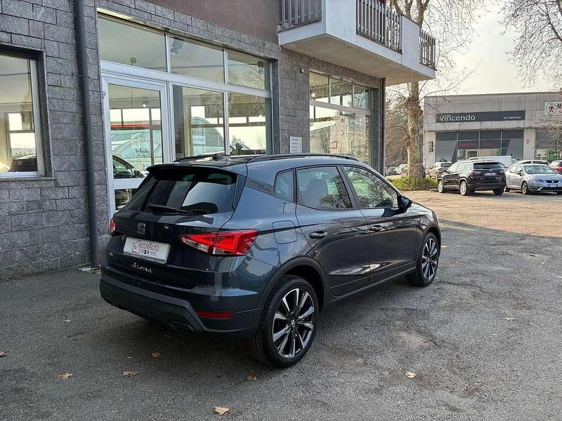Nuova Seat Arona Style 95 CV (69 kW) 2025 Grigio SUV
