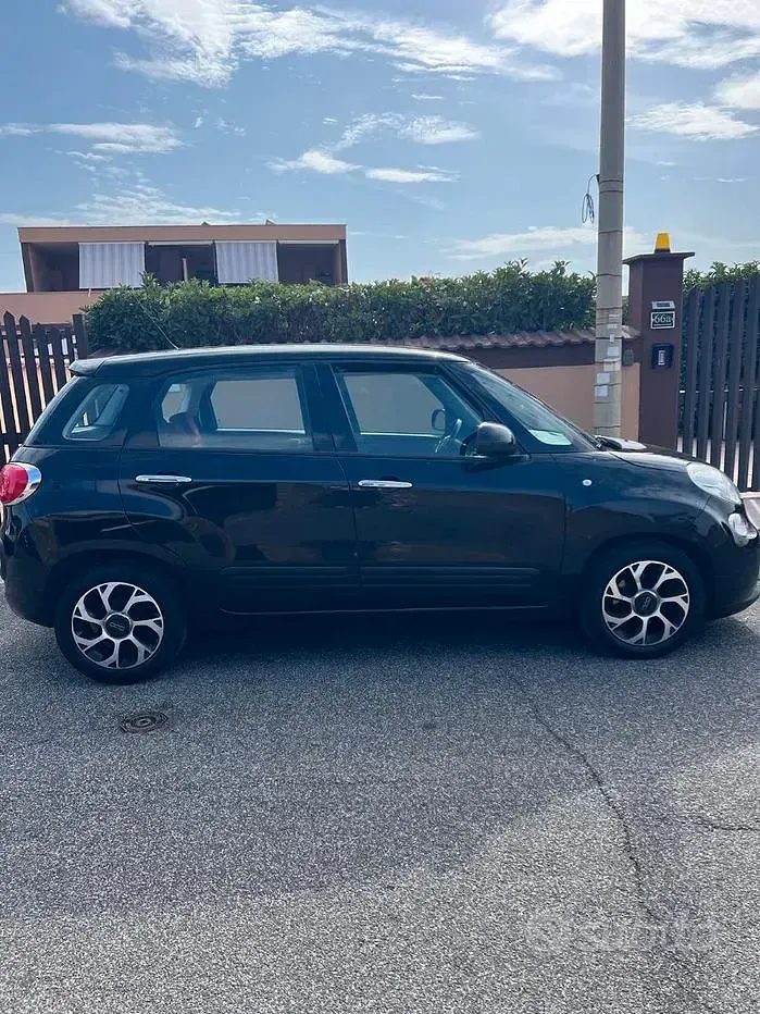 Usata Fiat 500L Pop Star 95 CV (69 kW) 2017 Nero Monovolume