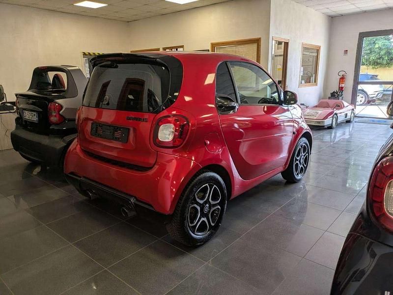 Usata Smart ForTwo Coupé Brabus 71 CV (52 kW) 2016 Rosso Utilitaria