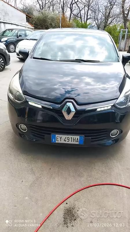 Usata Renault Clio IV 75 CV (55 kW) 2015 Nero Utilitaria