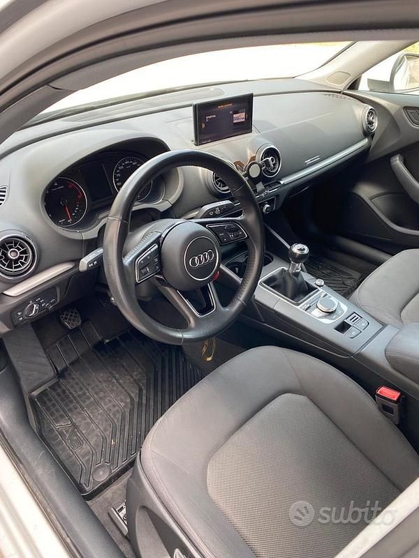 Usata Audi A3 110 CV (80 kW) 2018 Bianco Berlina