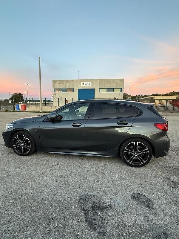 Usata BMW 120 M Sport 190 CV (139 kW) 2020 Grigio Utilitaria