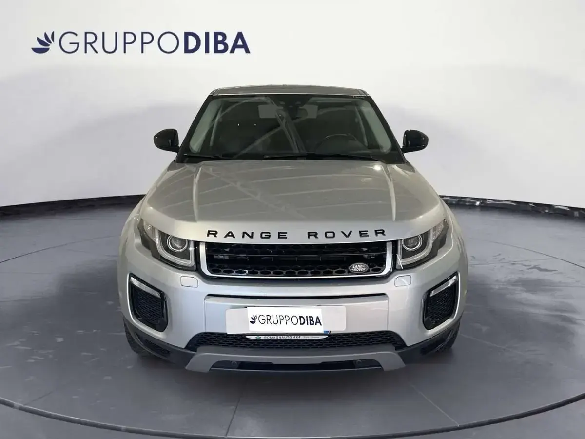 Usata Land Rover Range Rover evoque SE Dynamic 150 CV (110 kW) 2018 Argento SUV