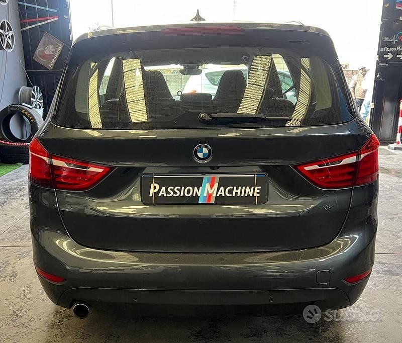 Usata BMW 218 150 CV (110 kW) 2017 Grigio Station wagon