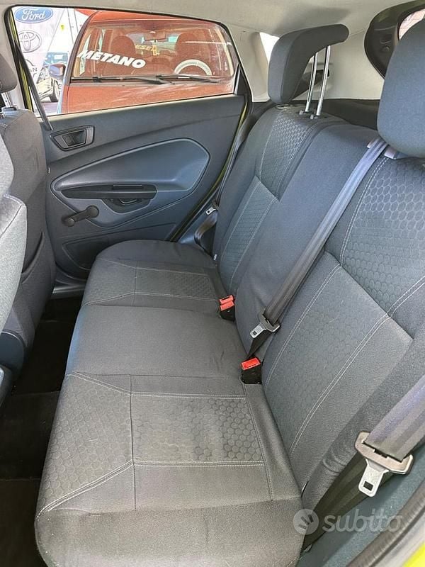 Usata Ford Fiesta Titanium 96 CV (70 kW) 2010 Verde Berlina