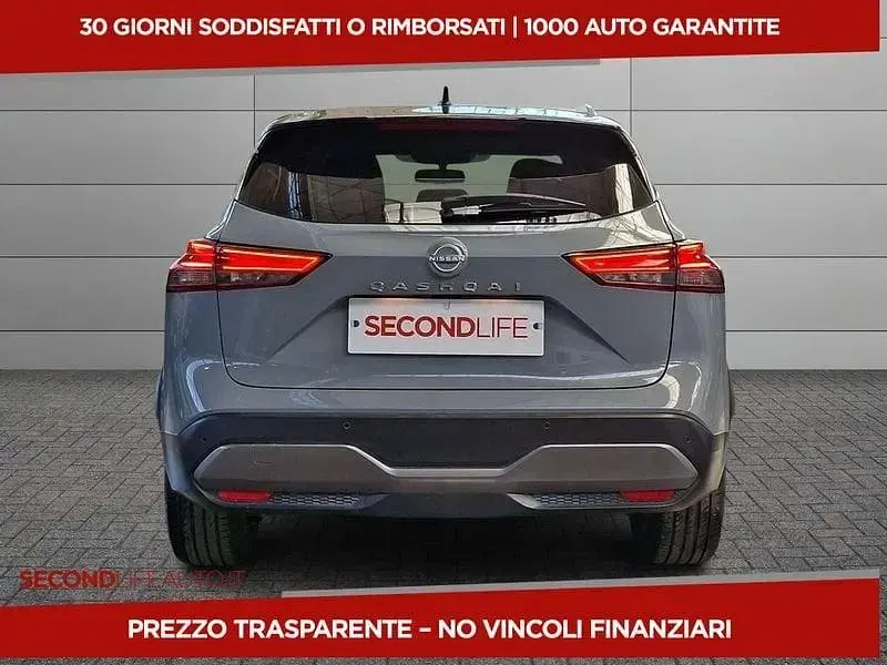 Usata Nissan Qashqai N-Connecta 140 CV (102 kW) 2022 Grigio SUV